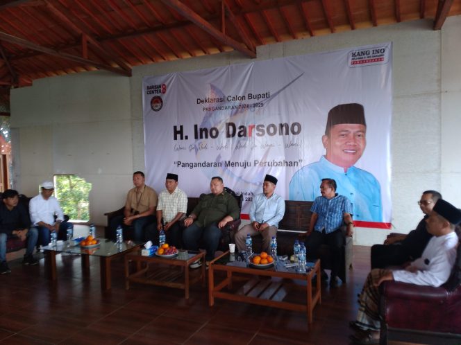 
					Deklarasi Ino Darsono menjadi calon bupati Pangandaran di Pilkada 2024 