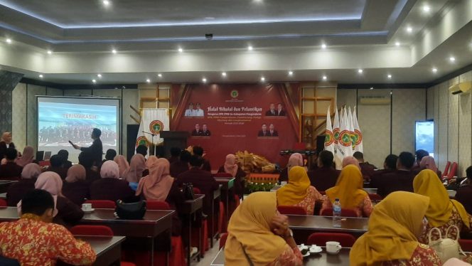 
					Poto: kegiatan acara halal bihalal dan pelantikan 