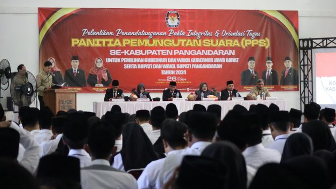 
					Pelantikan anggota panitia pemungutan suara