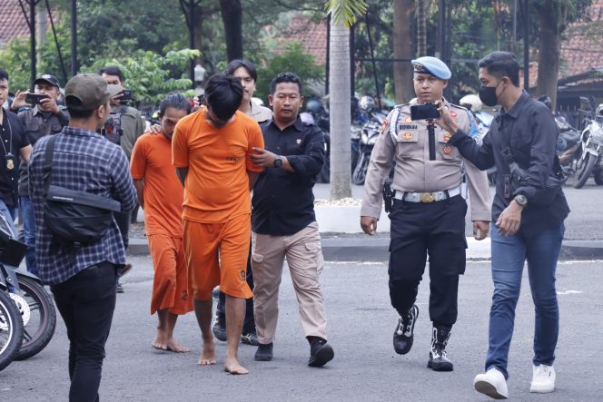 
					Terduga pelaku pencurian sepeda motor di kota banjar