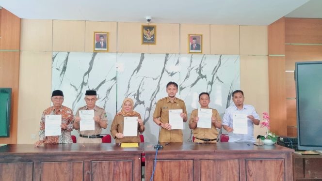 
					Panitia PPDB SMAN 2 Banjarsari 