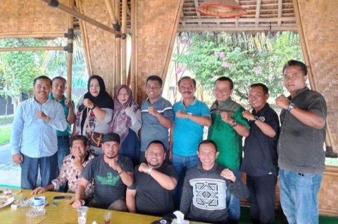
					Pertemuan lima parpol di Kabupaten Pangandaran 