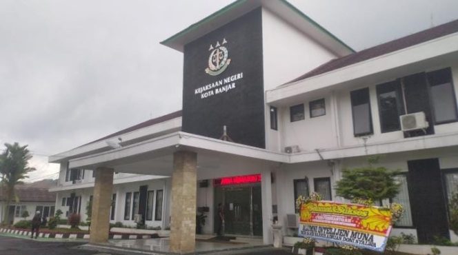 
					Poto: Gedung kejaksaan Negeri Kota Banjar 