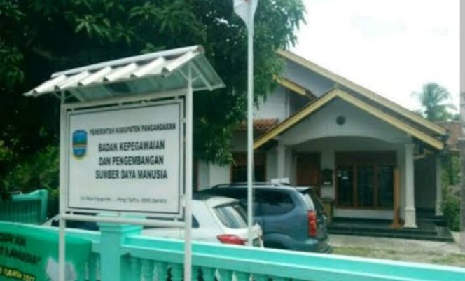 
					Usai Ramai Bersitegang dengan Bupati, Camat di Pangandaran Minta Maaf
