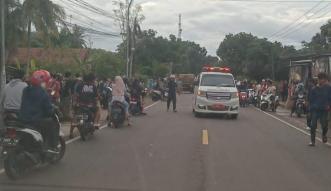 
					Kecelakaan Lalu Lintas di Pangandaran, Motor Ninja Tabrak Honda Astrea yang Hendak Nyebrang