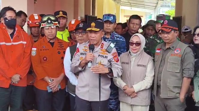 
					Dua Anggota Gugur Dalam Penanggulangan Bencana, Polda Jabar Belasungkawa