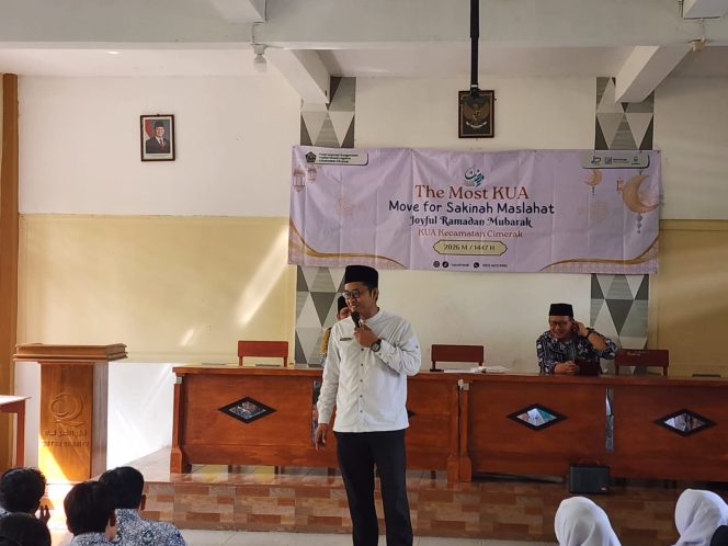 
					KUA Cimerak Gelar BRUS di SMK Miftahul Ulum, Bentengi Remaja dari Pergaulan Bebas dan Pernikahan Dini