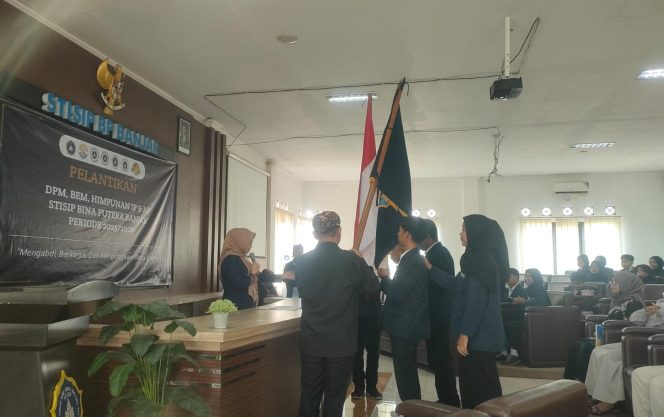 
					STISIP BP Banjar Lantik Pengurus Baru DPM, BEM, Himpunan IP dan AB Periode 2025/2026