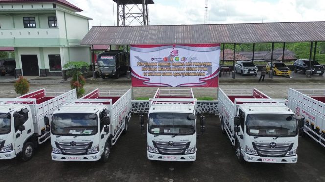 
					Asyik! Dandim 0625/Pangandaran Distribusikan Bantuan Truk Operasional untuk 5 Koperasi Desa Merah Putih