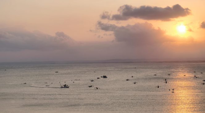 
					Rekomendasi Menikmati Sunset dan Sunrise di Pangandaran