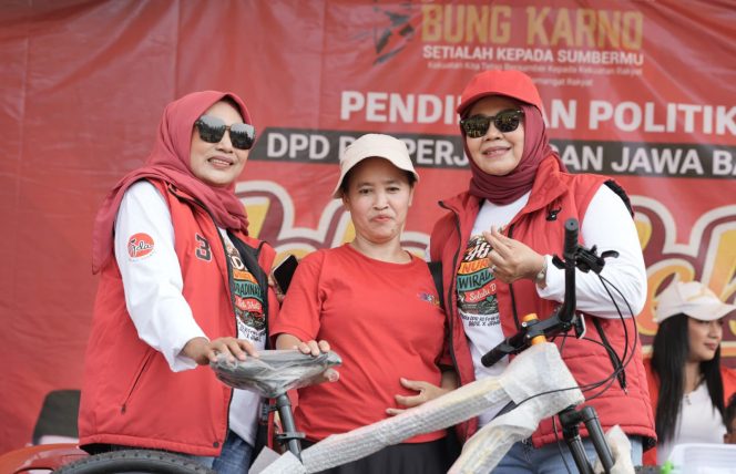 
					Ribuan Warga Meriahkan Jalan Sehat Bulan Bung Karno 2026 di Pangandaran, Edukasi Pancasila hingga Doorprize Rp 60 Juta