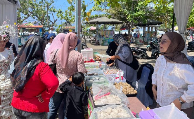 
					Bazar UMKM Rumah BUMN Pangandaran Jadi Ajang Promosi Produk Lokal
