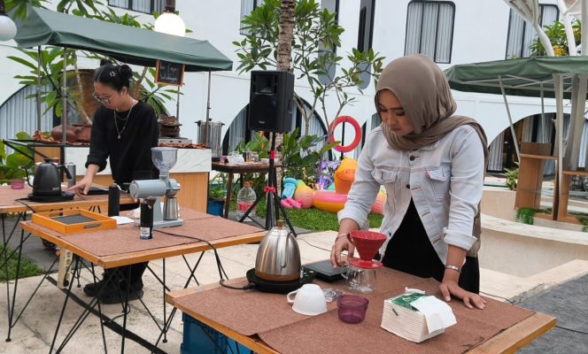 
					Casabadia Villas Gelar Throwdown Manual Brew, Dorong Kualitas Kedai Kopi Pangandaran